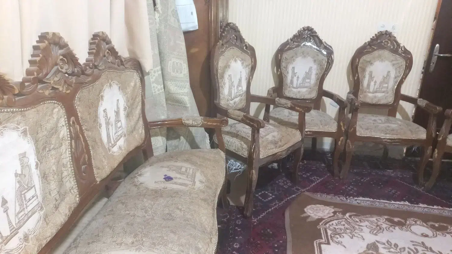 مبل سلطنتی ۹ نفره  تعمیراتی|مبلمان خانگی و میز عسلی|قم, باجک دو|دیوار