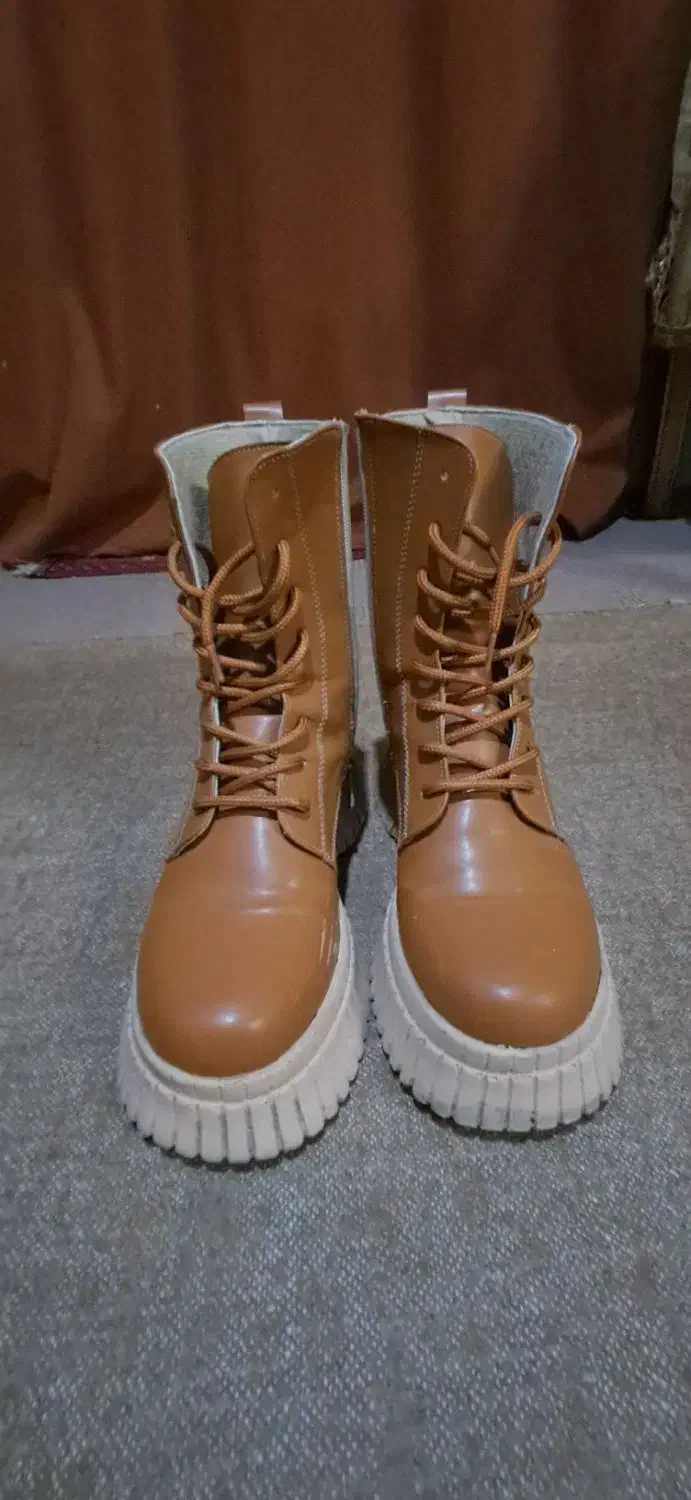 کفش بوت|کیف، کفش، کمربند|قوچان, |دیوار