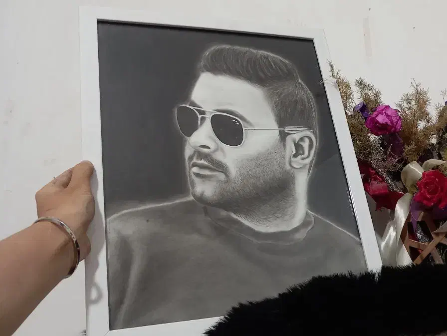 سفارش نقاشی چهره سیاه‌قلم|تابلو، نقاشی، عکس|تربت جام, المهدی|دیوار