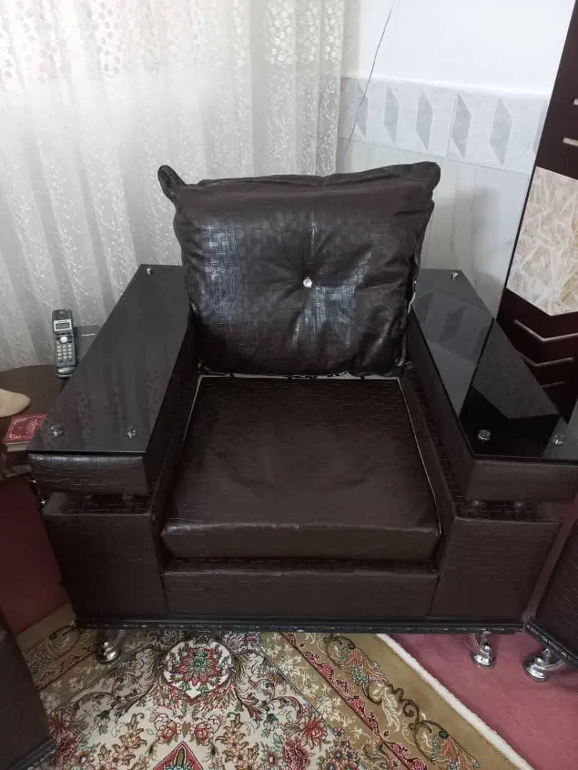 مبل 7 نفره|مبلمان خانگی و میز عسلی|نیشابور, شهرآرا|دیوار