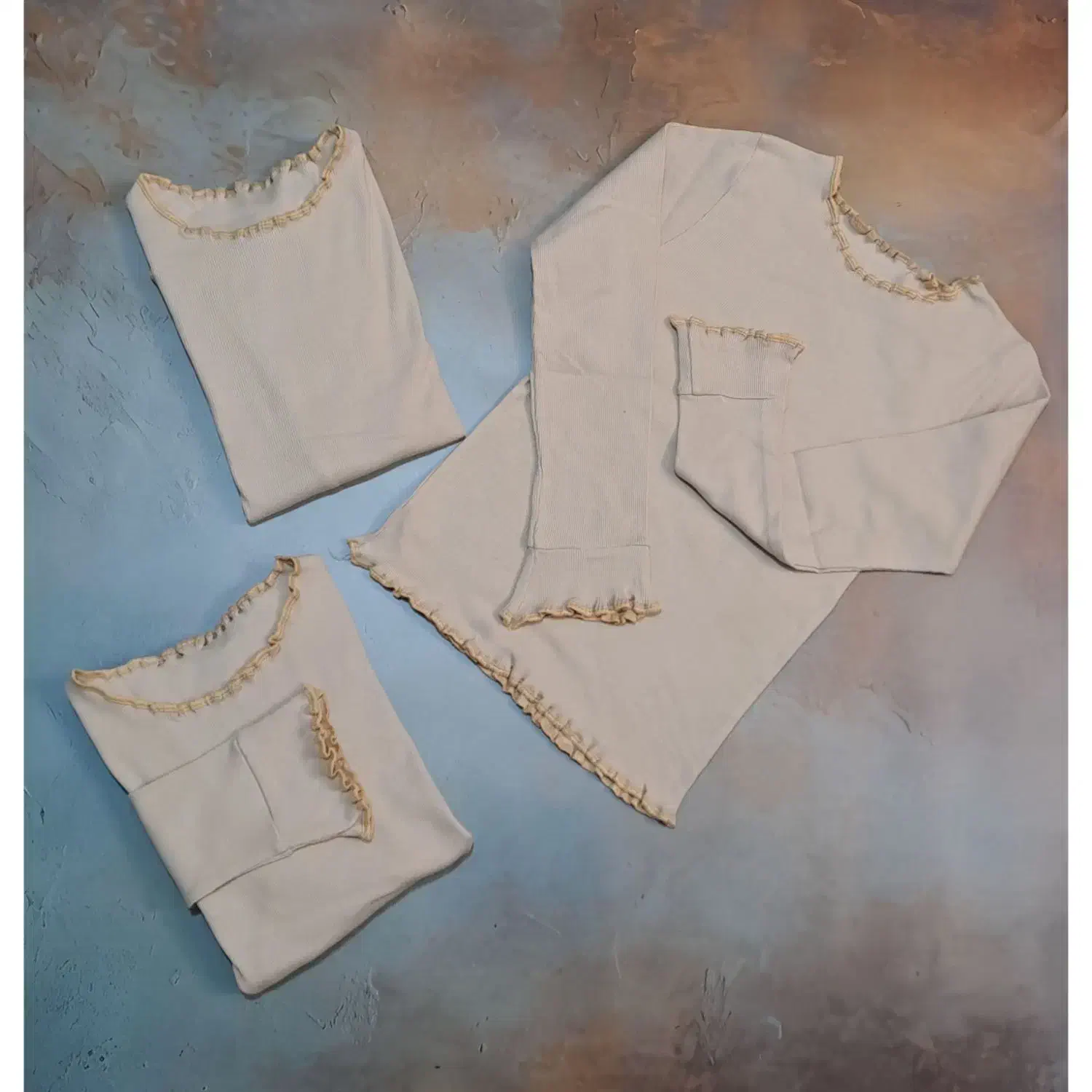 بلوز کبریتی آستین چین دار|لباس|مشکین‌دشت, |دیوار