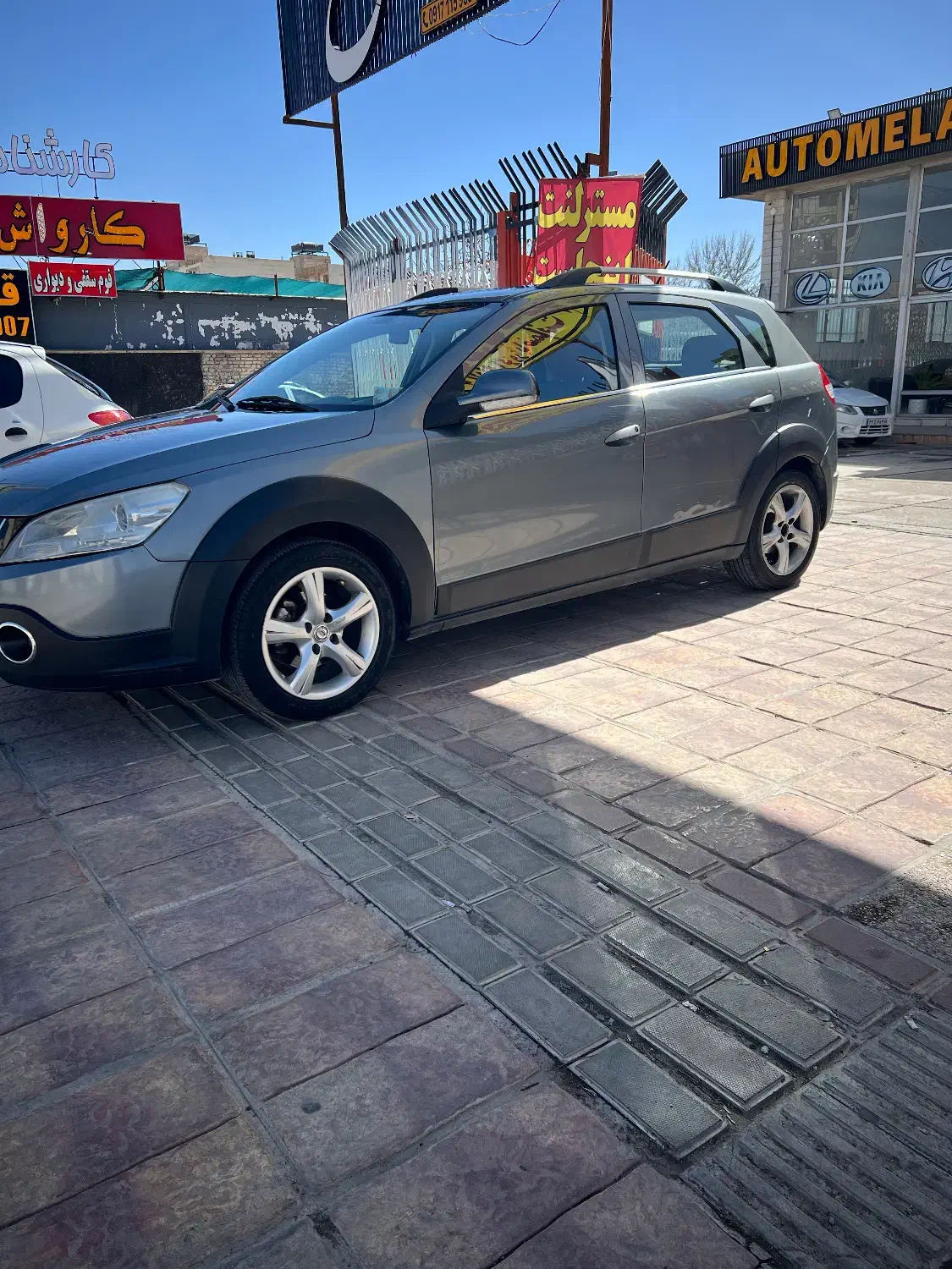 h30کراس|خودرو سواری و وانت|شیراز, ریشمک|دیوار