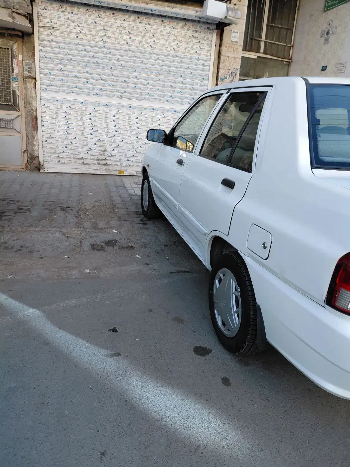 ۱۳۲ مدل ۹۵|خودرو سواری و وانت|مشهد, یاس|دیوار