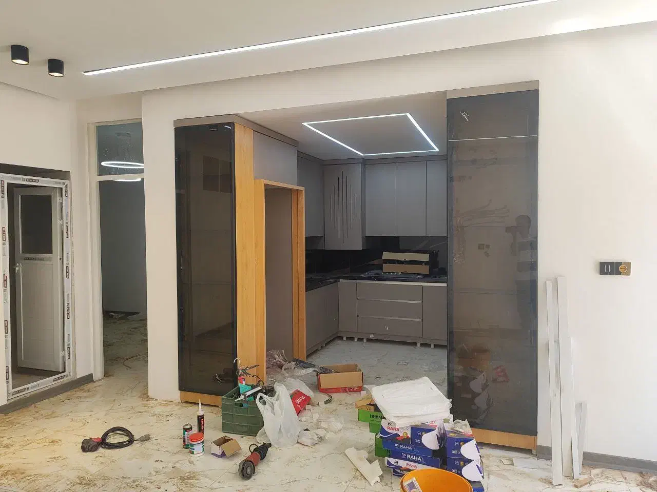 مجری و طراح کابینت|مصالح و تجهیزات ساختمان|الیگودرز, |دیوار