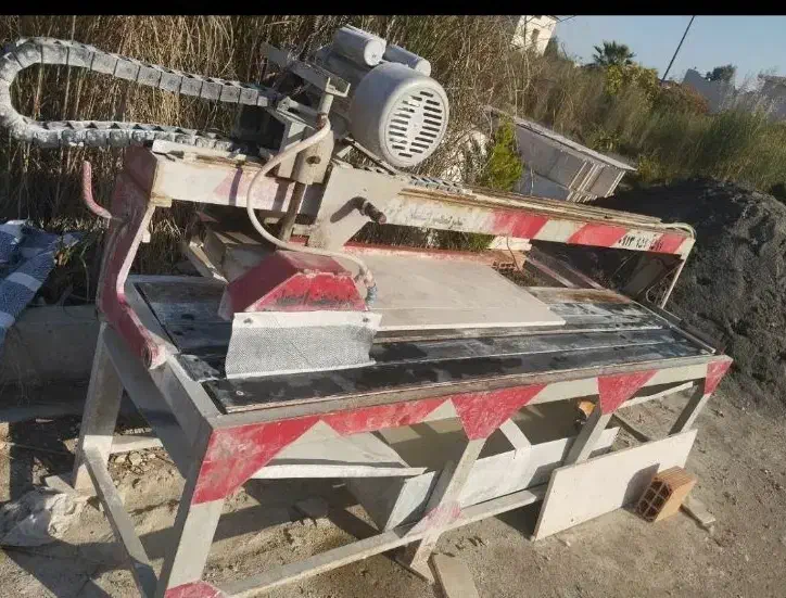 اجاره و فروش  فرز برای کارهای ساختمانی|ماشین‌آلات صنعتی|دورود, |دیوار