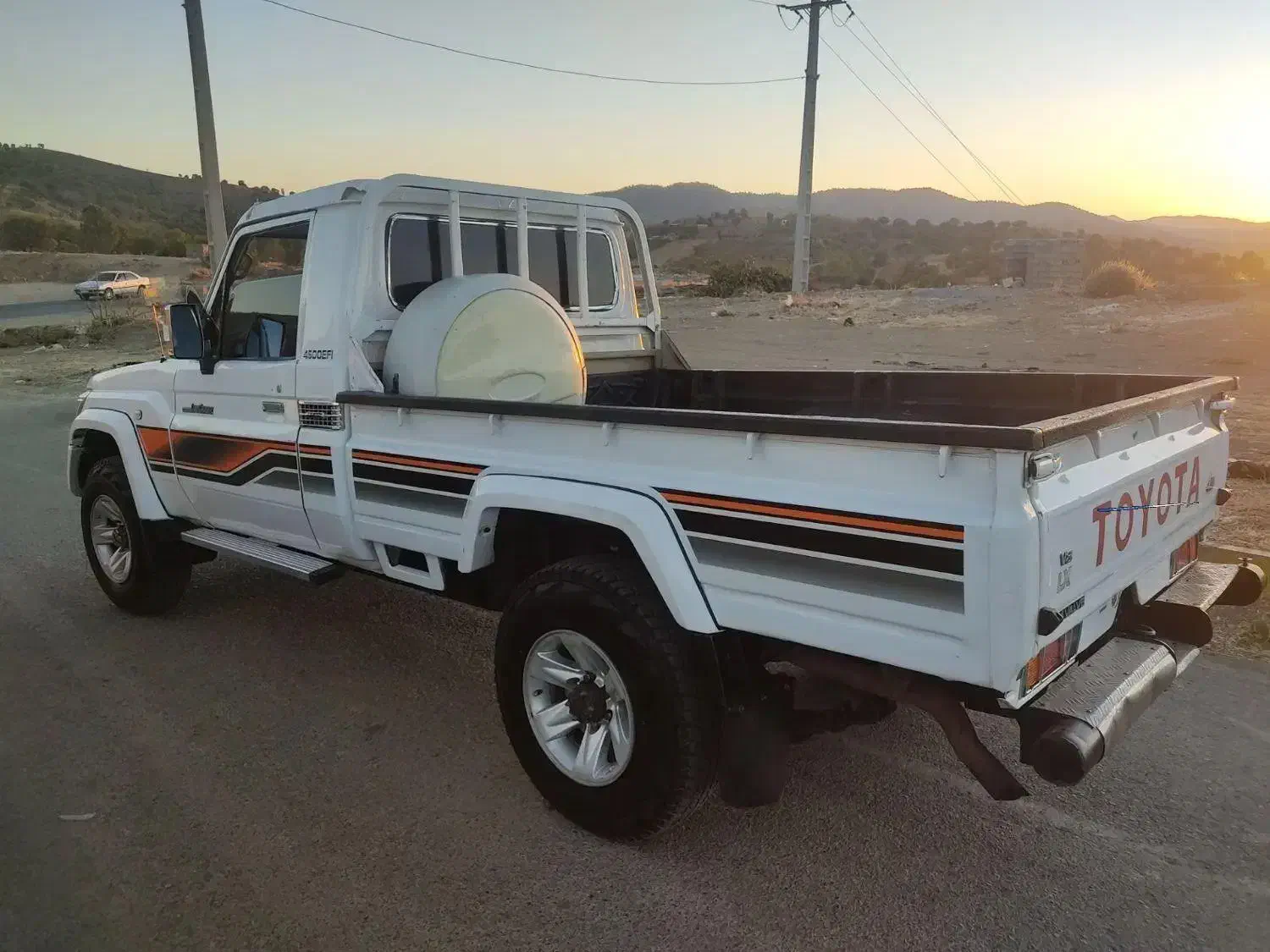 تویوتا لندکروز سری 70 ستون پهن|خودرو سواری و وانت|بانه, |دیوار