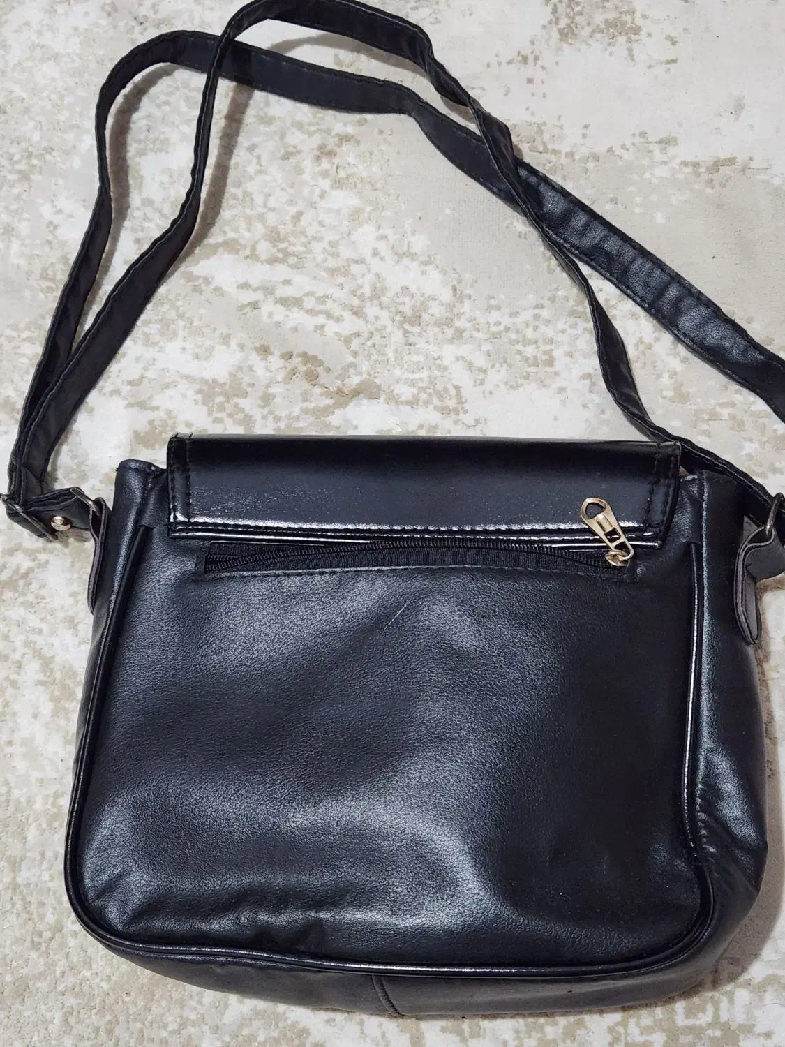 کیف|کیف، کفش، کمربند|ارومیه, |دیوار