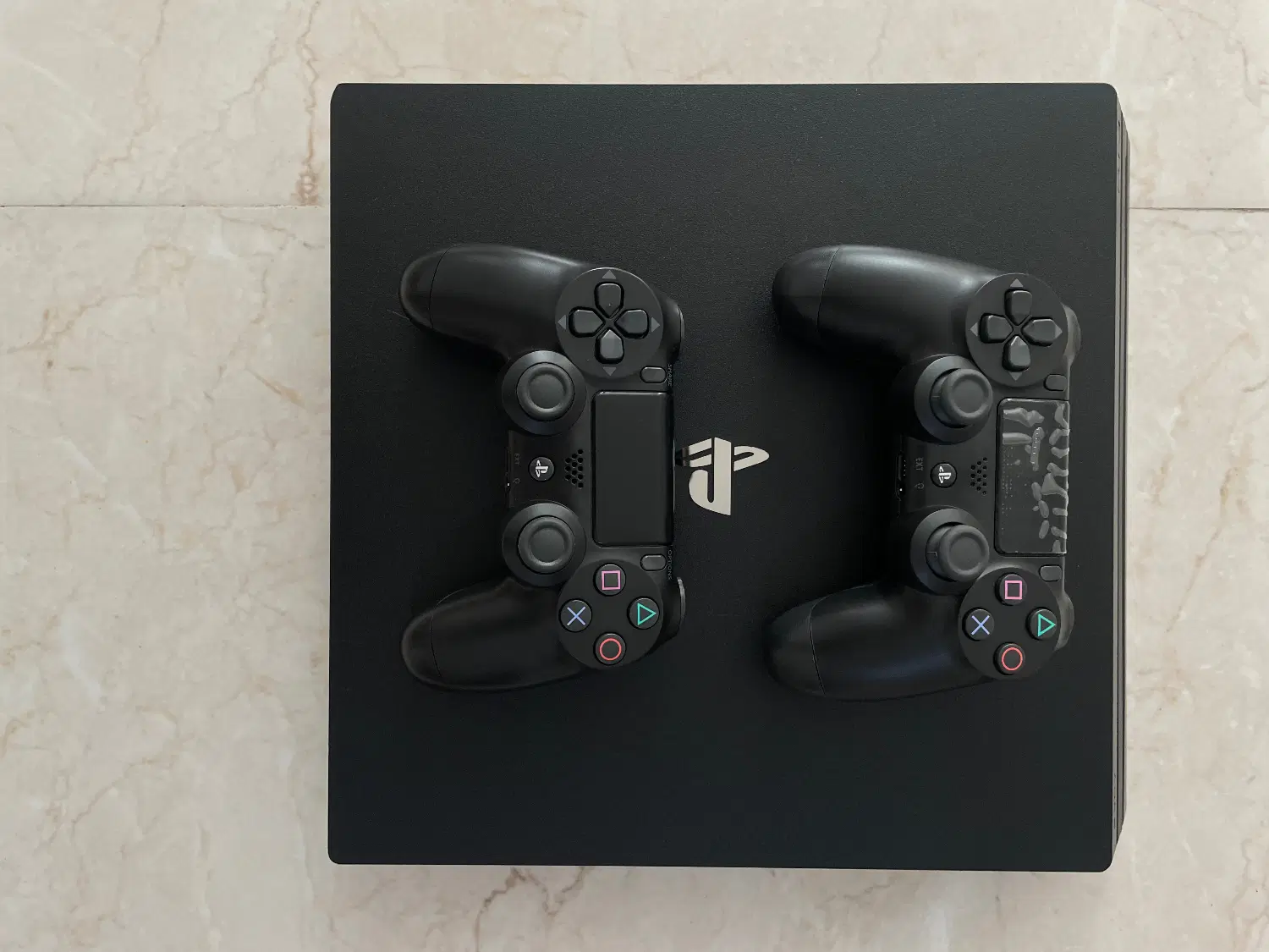 PS4 pro 1TB|کنسول، بازی ویدئویی و آنلاین|قدس, شهرقدس|دیوار