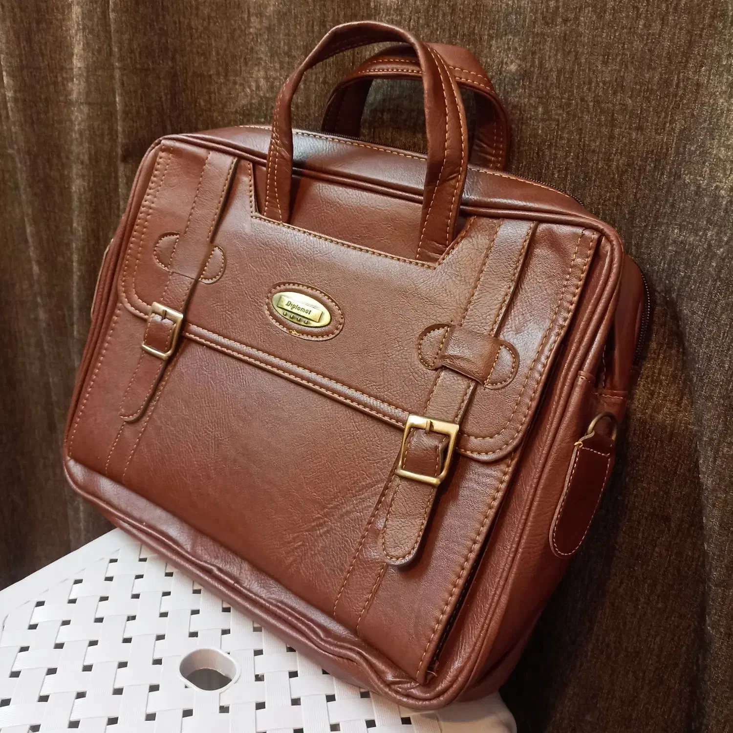 کیف اداری مردانه|کیف، کفش، کمربند|ری, دیلمان|دیوار