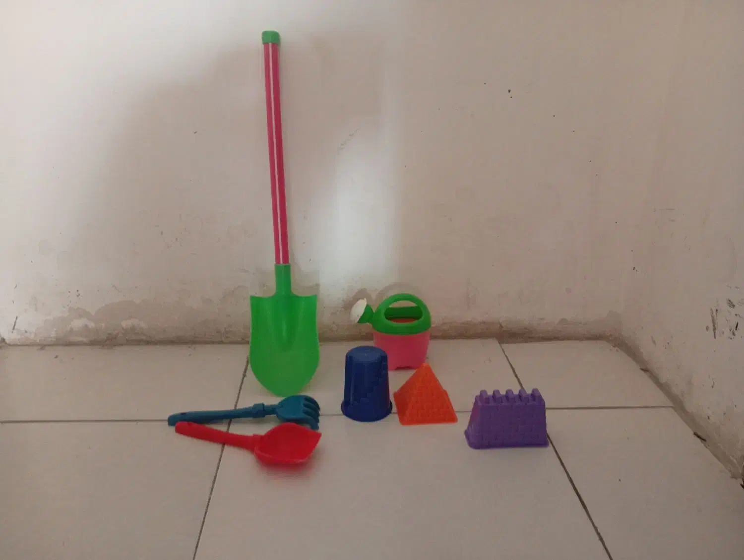 وسایل بازی مناسب لب دریا و خاک بازی|اسباب‌‌بازی|هشتگرد, شهرک پارسیان|دیوار