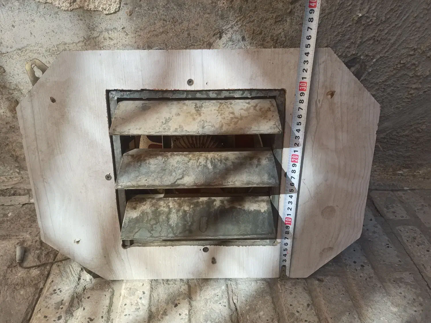 فن مکنده|پنکه و تصفیهکنندهٔ هوا|ملایر, |دیوار