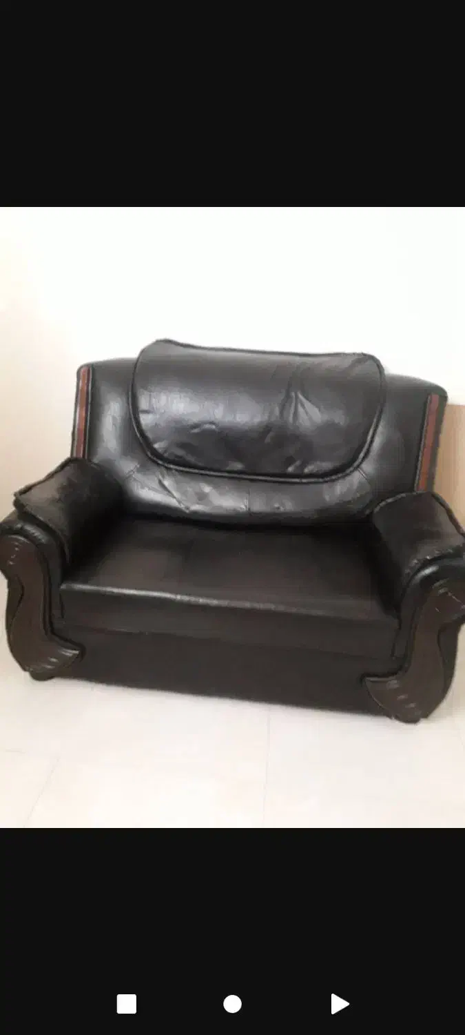 مبل 2 نفره چرمی|مبلمان خانگی و میز عسلی|اندیشه, اندیشه فاز ۴|دیوار