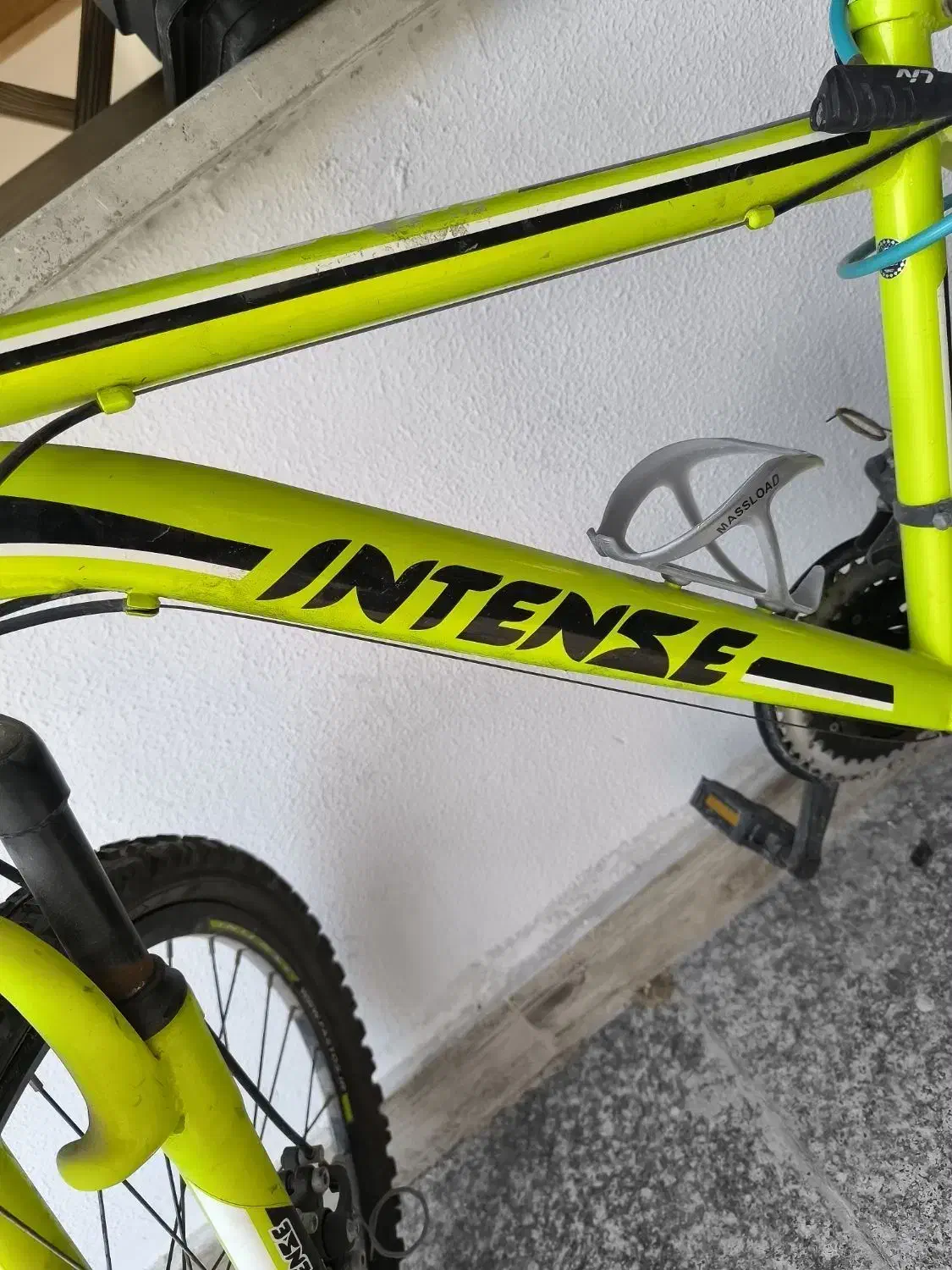 دوچرخه اینتنس سایز 24|دوچرخه، اسکیت، اسکوتر|کیش, |دیوار