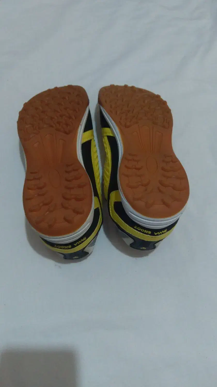 کفش ورزشی زمین چمن سایز 43 نو|کیف، کفش، کمربند|شیراز, نارنجستان|دیوار