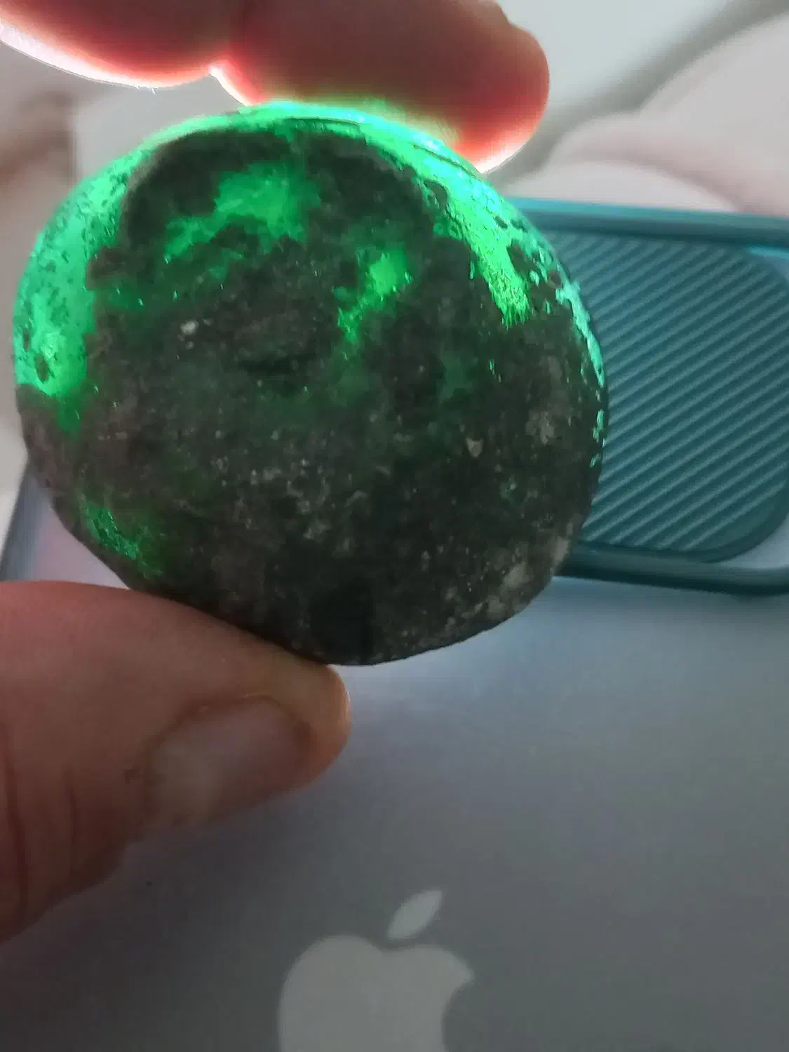 سنگ راف زمرد سیاه برزیلی تو سبز تعداد پایین|جواهرات|تهران, دولاب|دیوار