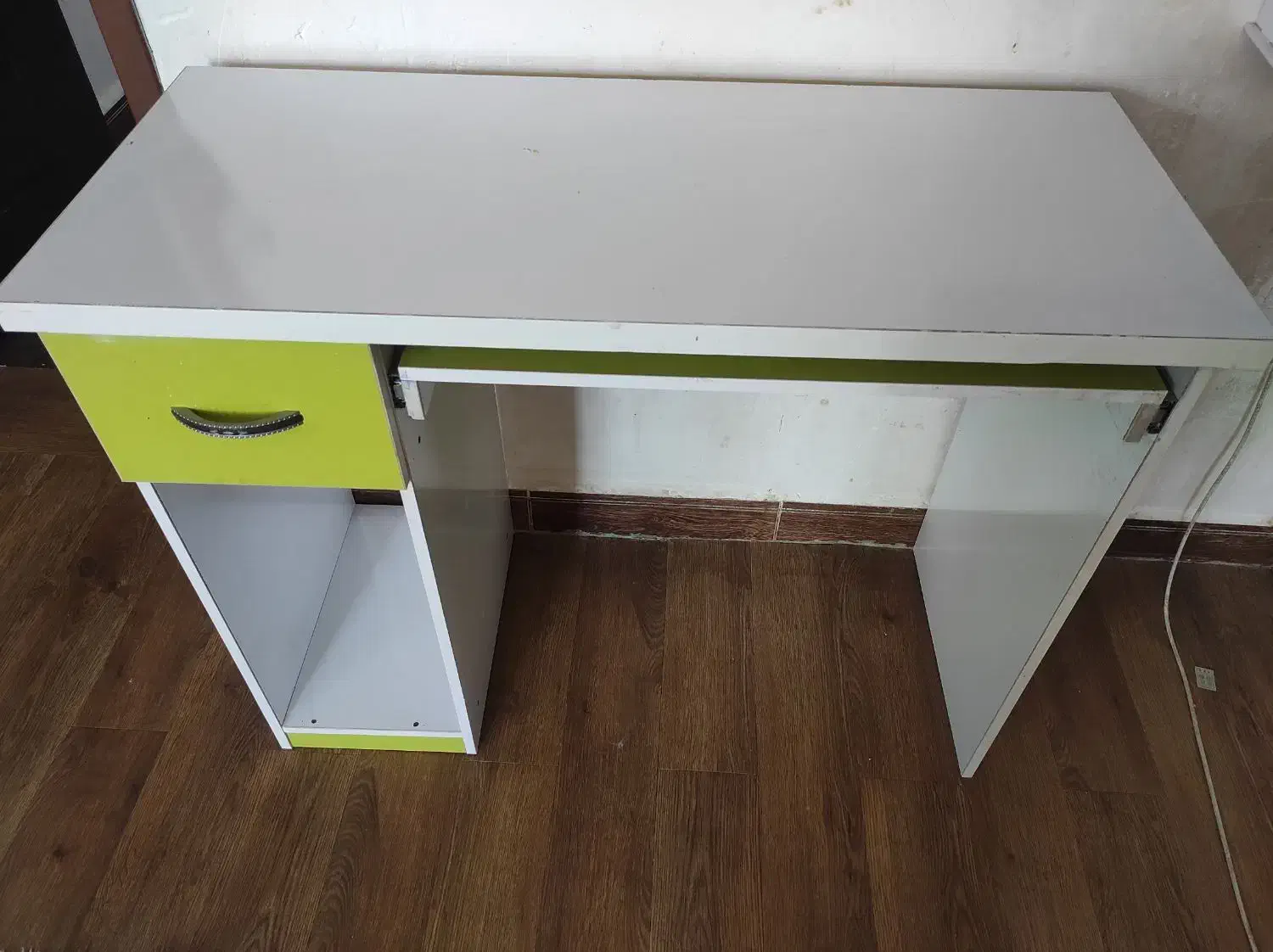 تخت یک نفره و میز|تخت و سرویس خواب|اندیمشک, |دیوار