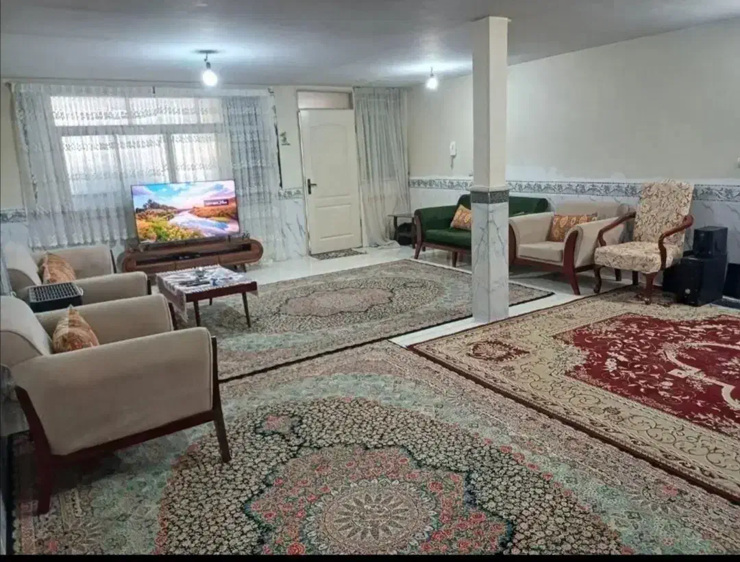 ساختمان شمالی حیاط دار|اجارهٔ خانه و ویلا|رباط‌کریم, رباط‌کریم|دیوار