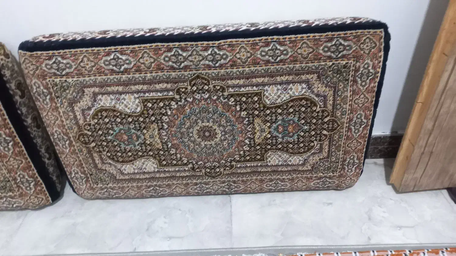 دو عدد پشتی تمیز سالم به شرط سلامت|پشتی|شاهدشهر, |دیوار