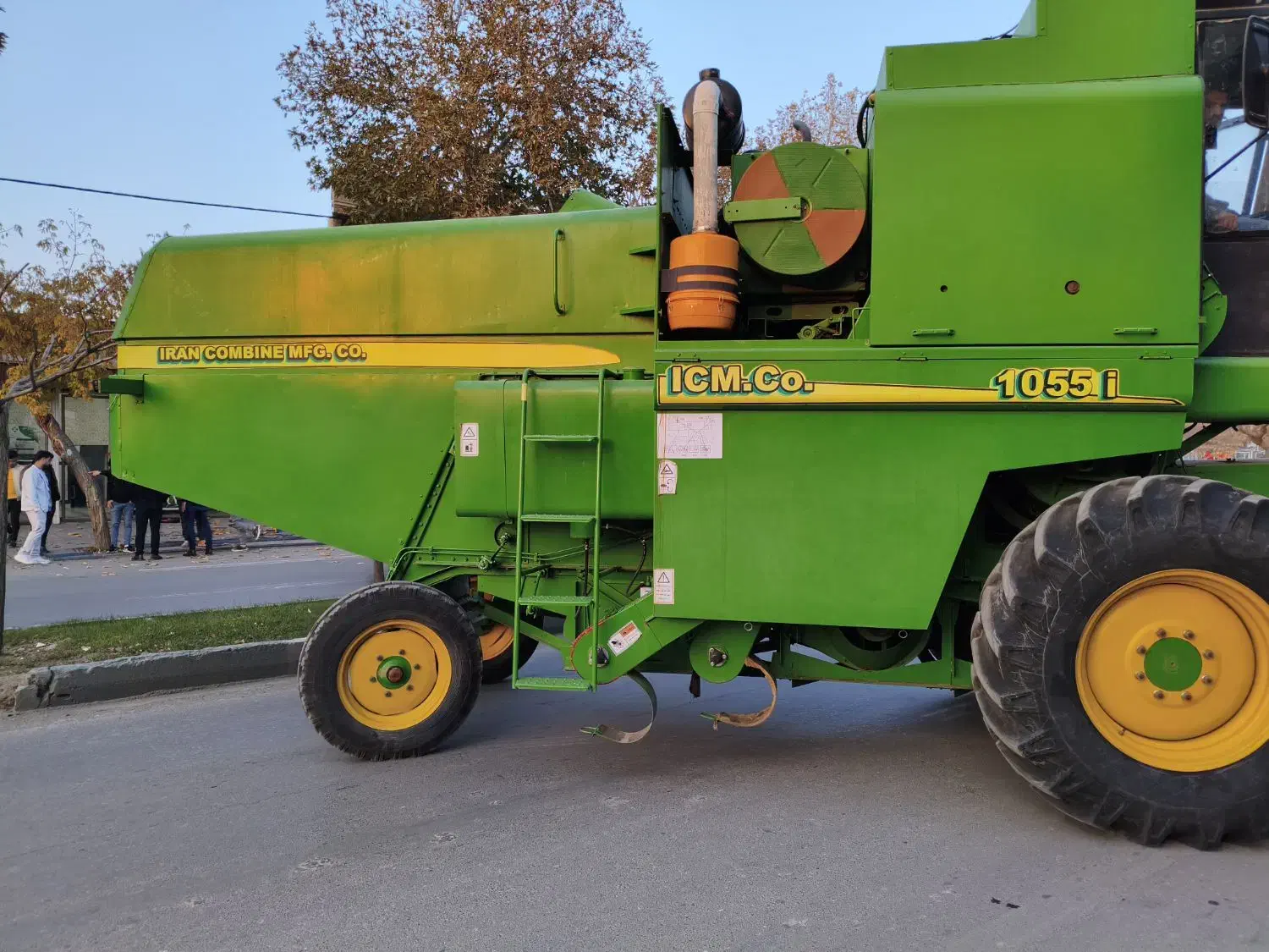 کمباین ۱۰۵۵ یوچای|خودرو سنگین|نقده, |دیوار