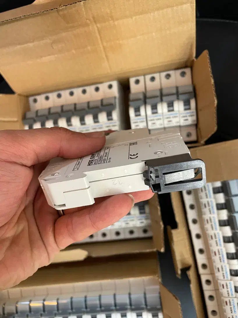 فیوز هیوندای|سایر لوازم برقی|کرج, برغان|دیوار