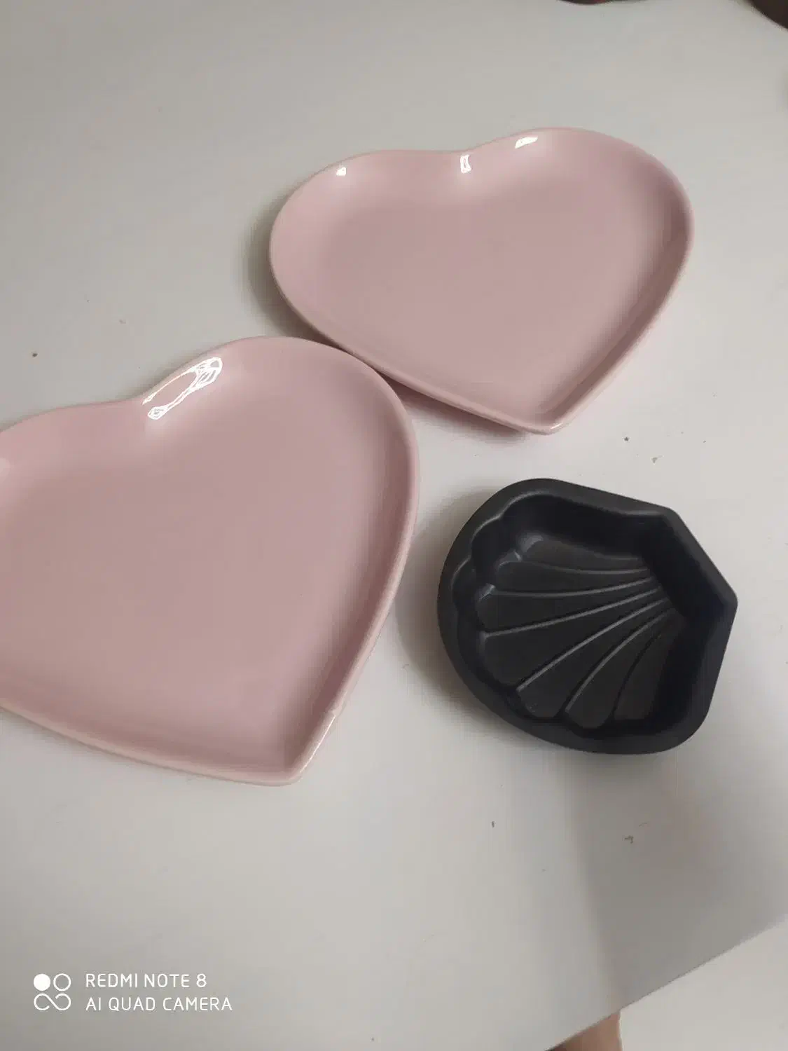 بشقاب|ظروف سرو و پذیرایی|مشهد, هفت تیر (حافظ)|دیوار