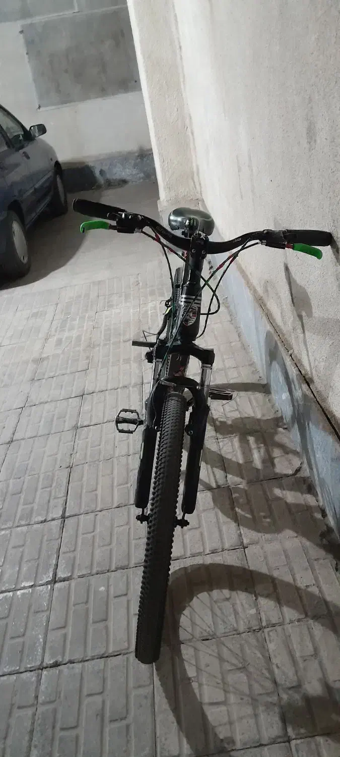 دوچرخه.۲۶|دوچرخه، اسکیت، اسکوتر|اندیشه, اندیشه فاز ۱|دیوار