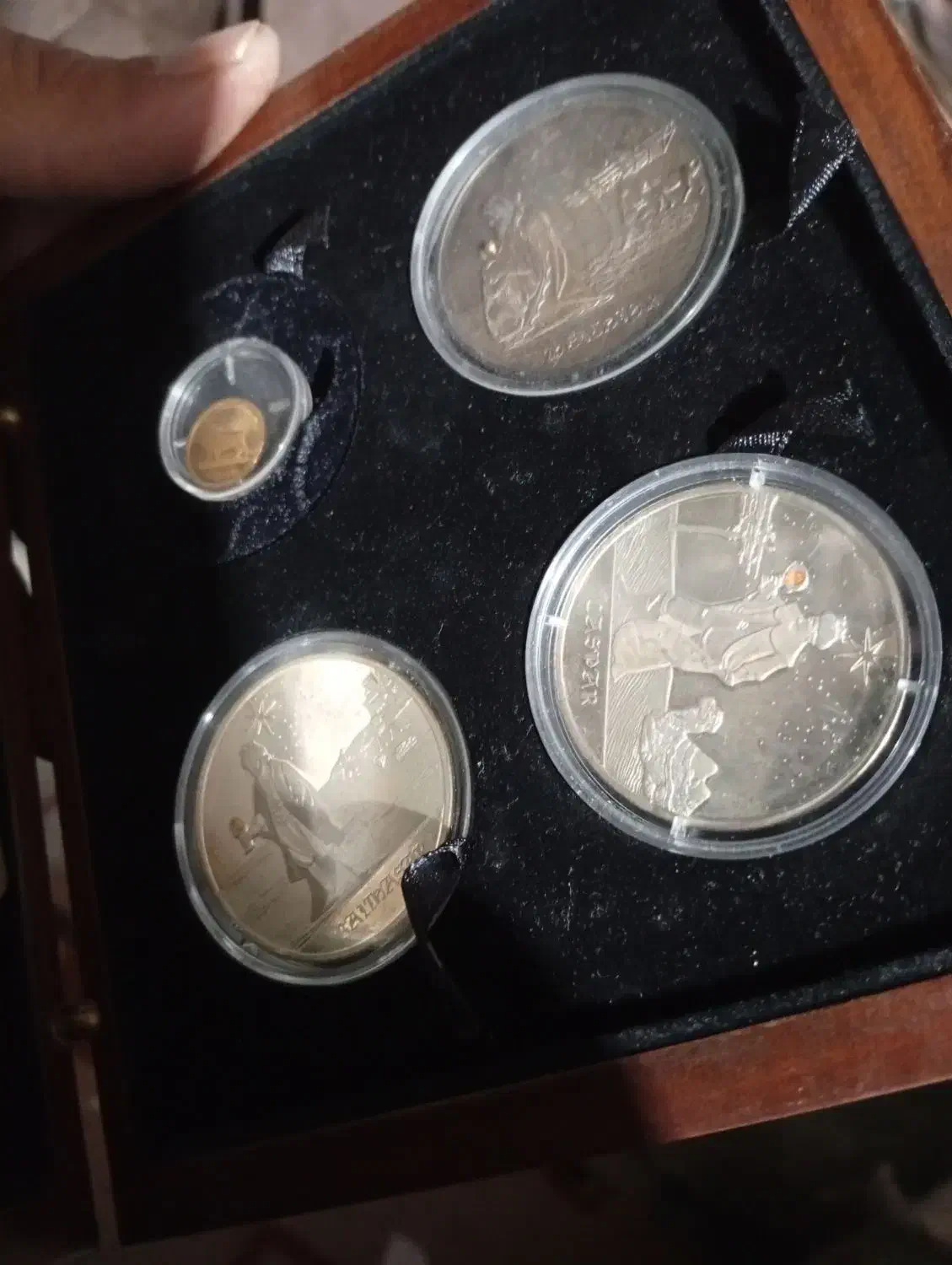 ست گل کویست با شناسنامه|جواهرات|گلستان (تهران), |دیوار