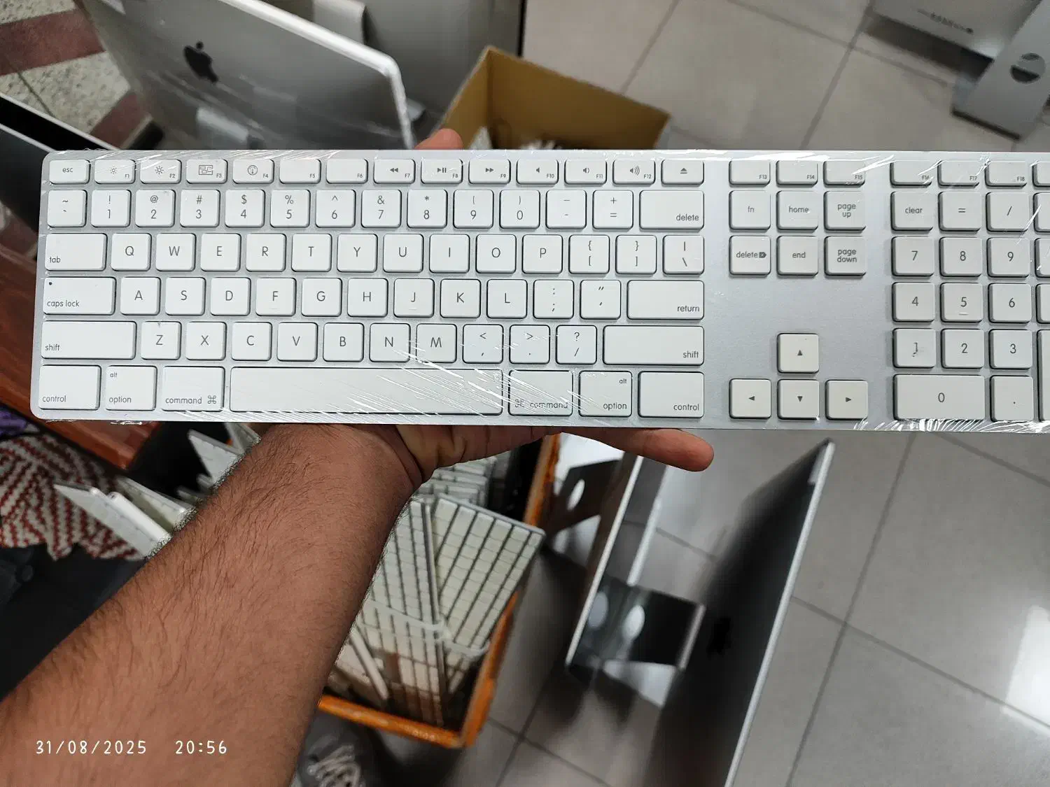 Keyboard apple|قطعات و لوازم جانبی رایانه|اهواز, نادری|دیوار