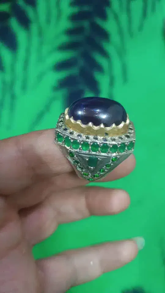 انگشتر جواهراتی یاقوت استار بی نظیر رنگ بنفش|جواهرات|خمینیشهر, |دیوار