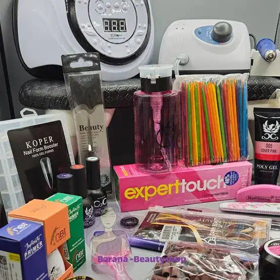 فروش وسایل ناخنکاری به علت تغییر شغل|آرایشی، بهداشتی، درمانی|بروجن, |دیوار