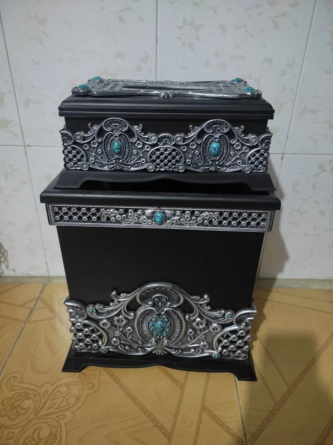 سطل وجادستمال کاغذی نگین فیروزه ای|صنایع دستی و سایر لوازم تزئینی|نظرآباد, رسالت|دیوار