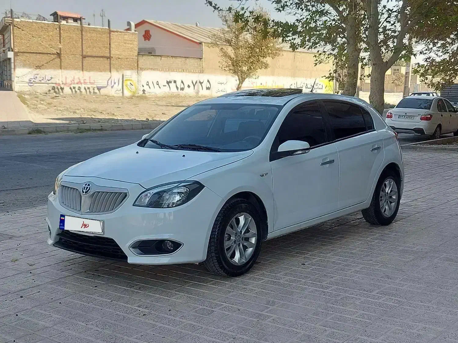 برلیانسh320 مدل1395|خودرو سواری و وانت|محمدشهر, عباس آباد|دیوار