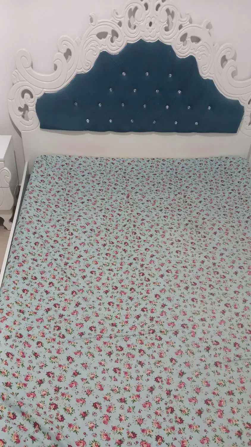 تخت خواب دونفره|تخت و سرویس خواب|رودهن, |دیوار