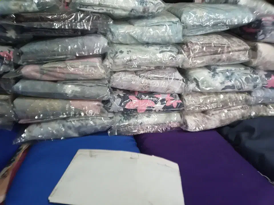 روتختی کشدار با روبالشی دونفره ویکنفره|سرویس روتختی|سمنان, |دیوار