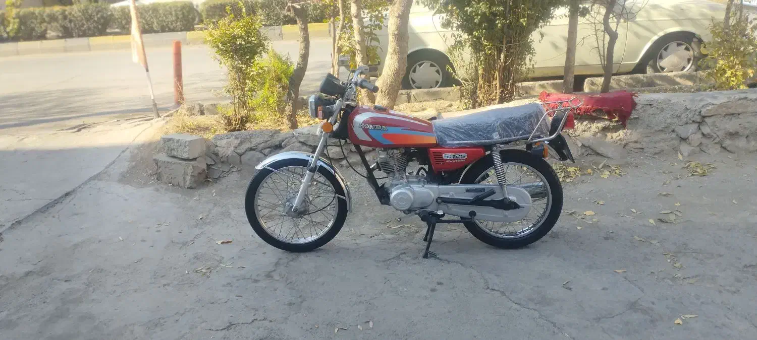 موتور ۱۲۵درحد صفر|موتورسیکلت|سنندج, |دیوار