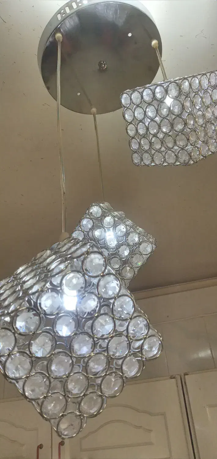 لوستر آویز سه شعله|لوستر و چراغ آویز|قم, پردیسان|دیوار