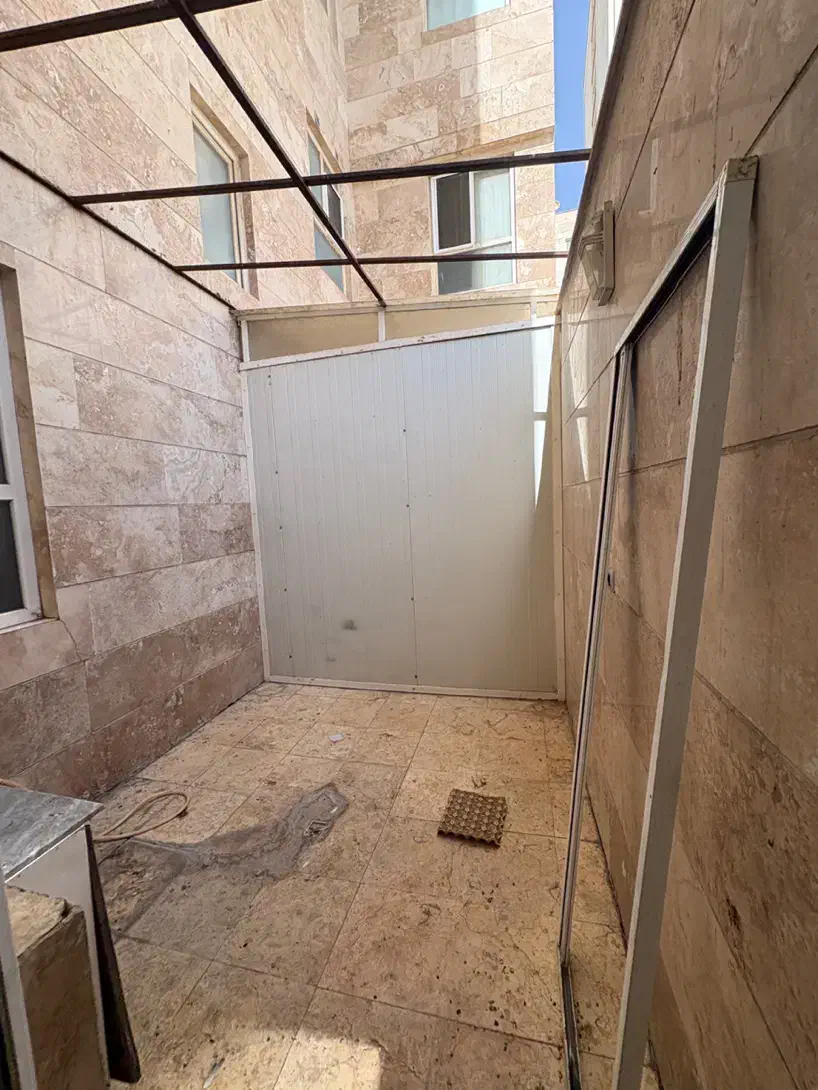 ۱۲۰ متری / ۲ خواب / هروی / لابی شیک