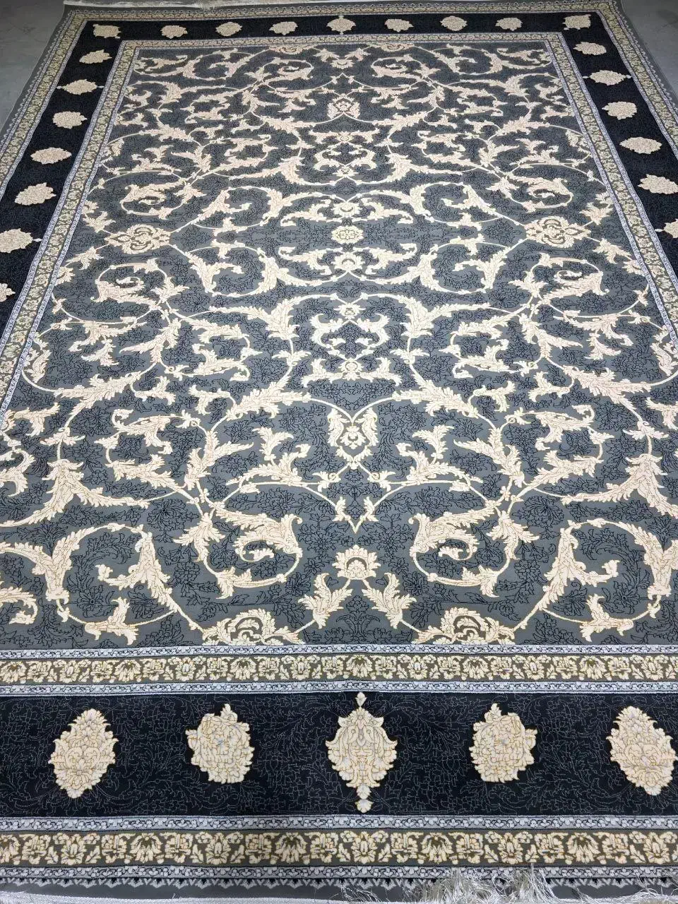 فرش ۷۰۰ شانه تراکم ۳۰۰۰ واقعی نمای ۱۲۰۰|فرش|کاشان, شهرک صنعتی راوند|دیوار