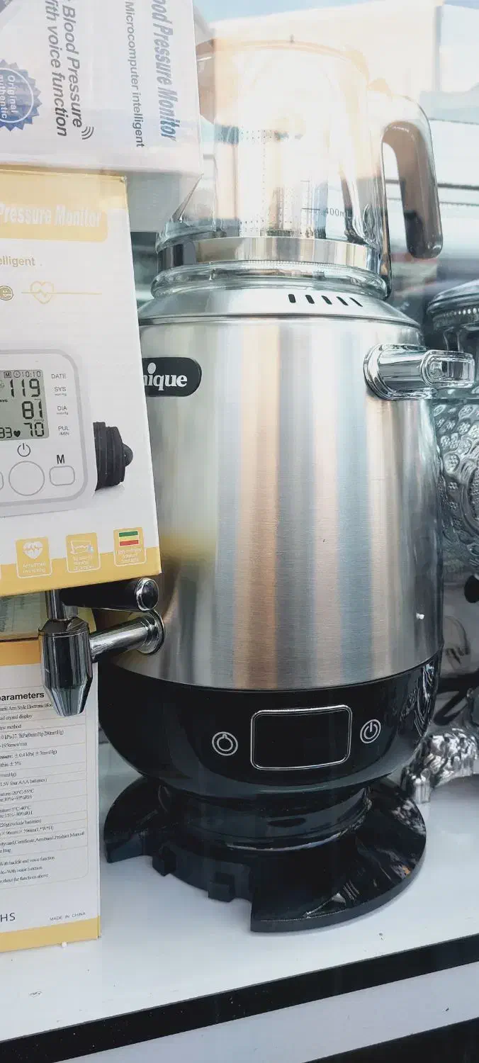 سماوربرقی دیجیتال یونیک آلمان اصلی|سماور، چایساز، قهوهساز|بروجرد, |دیوار