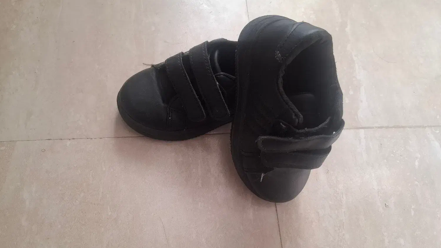 کفش بچگانه|کفش و لباس بچه|شیراز, فضل‌آباد|دیوار
