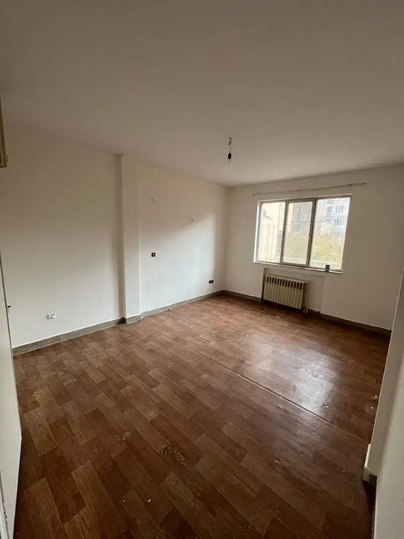 اپارتمان ۱۵۵متری رو به افتاب در گلستان ها