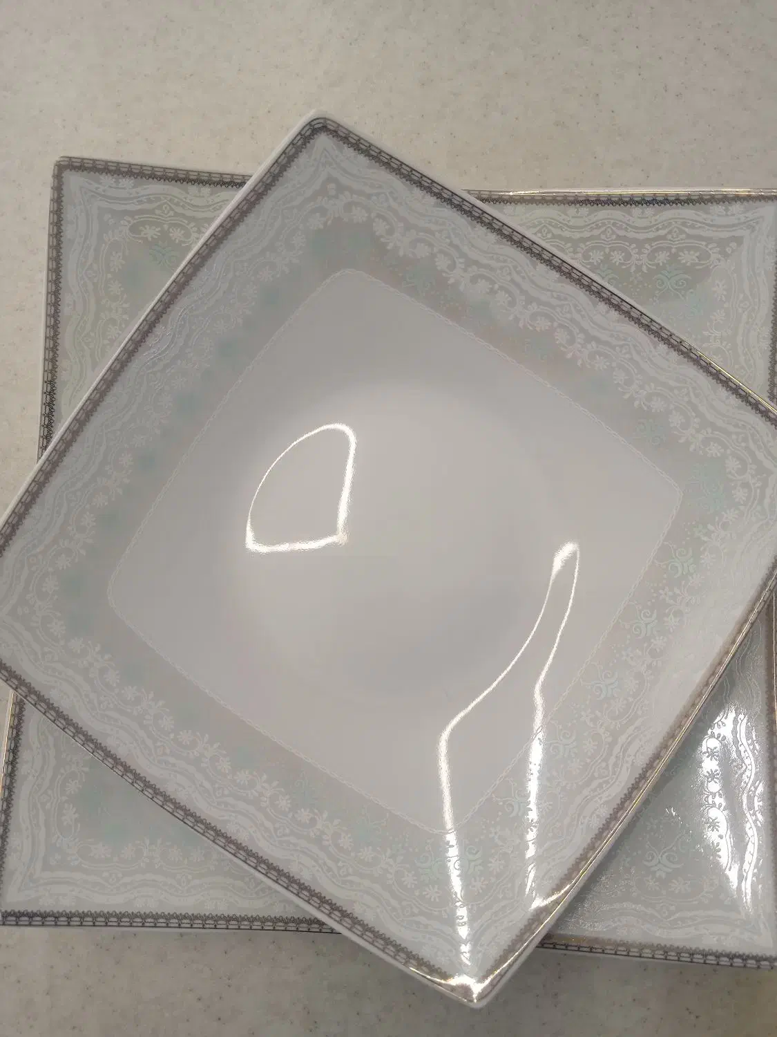 سرویس چینی 6 نفره|ظروف سرو و پذیرایی|شیراز, شهرک گلستان شمالی|دیوار