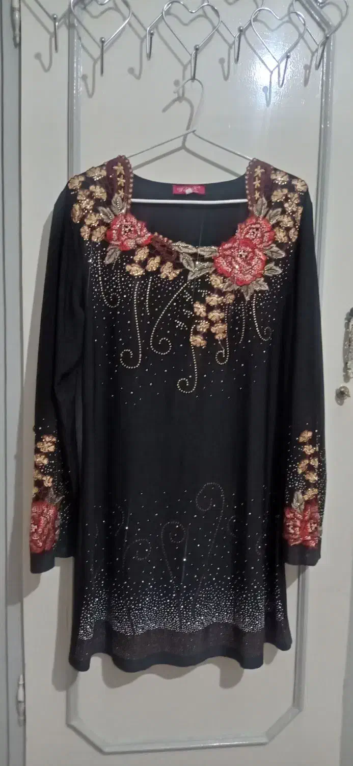 لباس مجلسی|لباس|قزوین, |دیوار