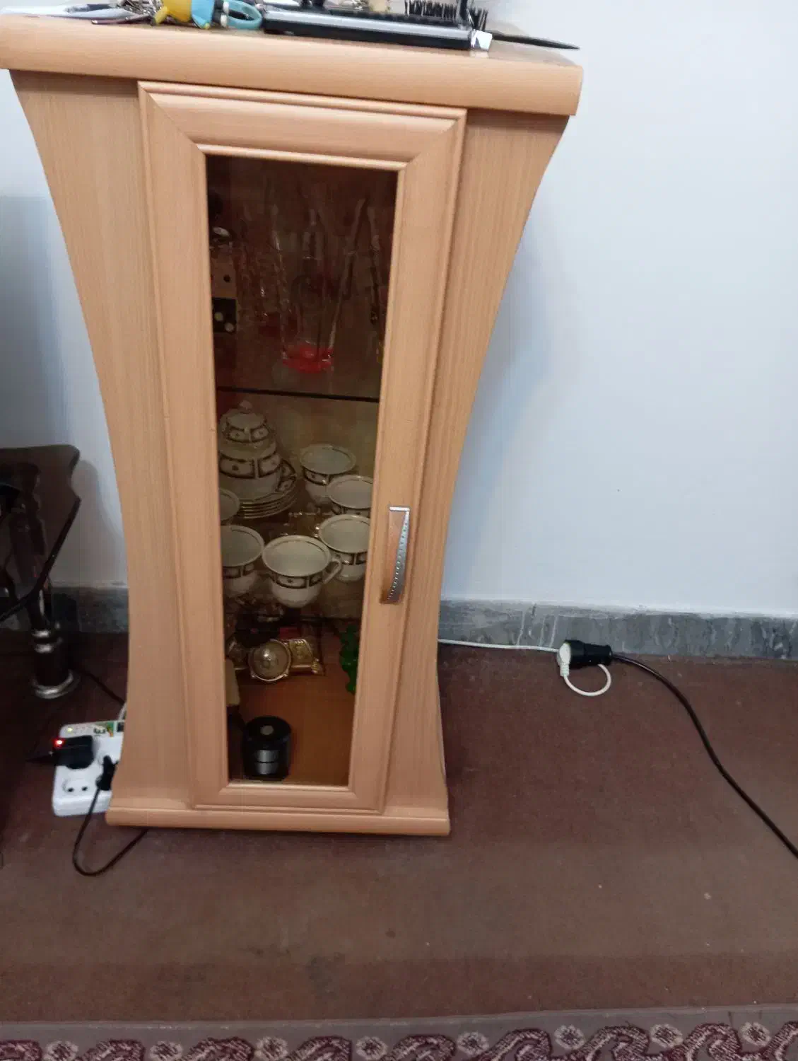 بوفه دو عدد|بوفه، ویترین، کنسول|شیراز, کوشک میدان|دیوار