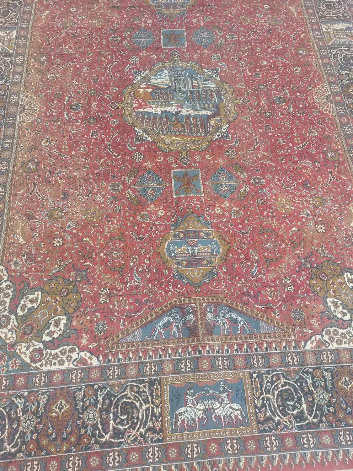 فرش ۱۲ متری|فرش|مرودشت, بیست متری بیمارستان|دیوار