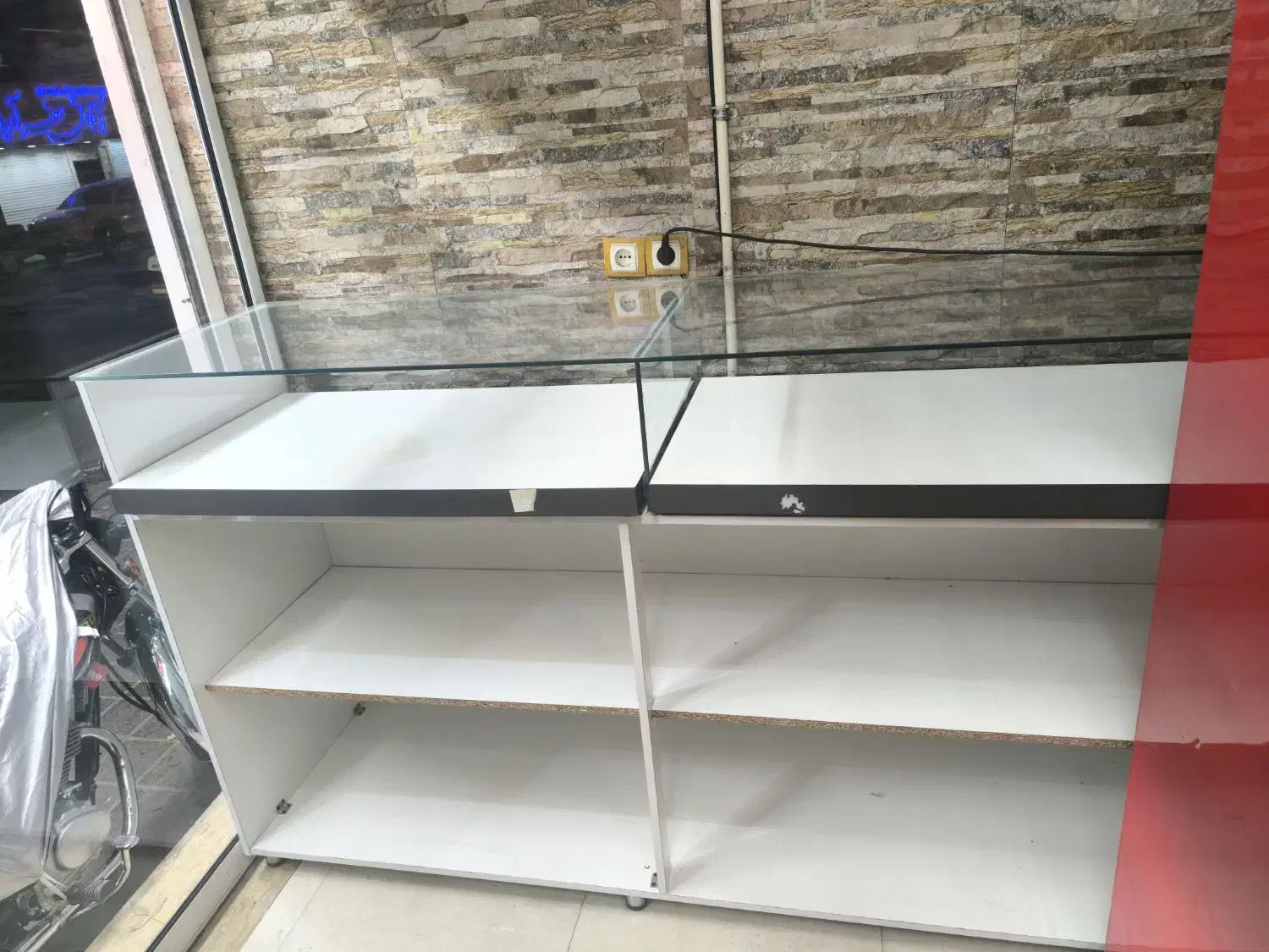 میز پاچال مخصوص لباس و روسری|فروشگاه و مغازه|مشهد, طلاب|دیوار