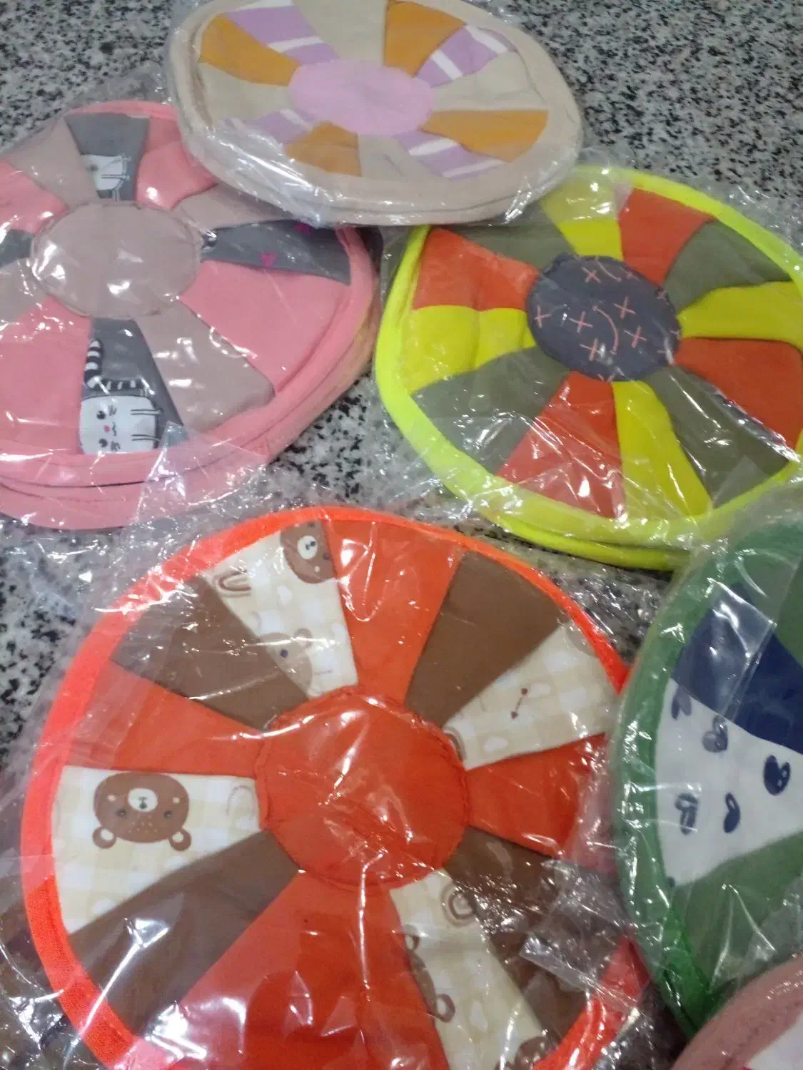 دستگیره آشپزخانه|سفره، حوله، دستمال آشپزخانه|نجف‌آباد, شهدا|دیوار