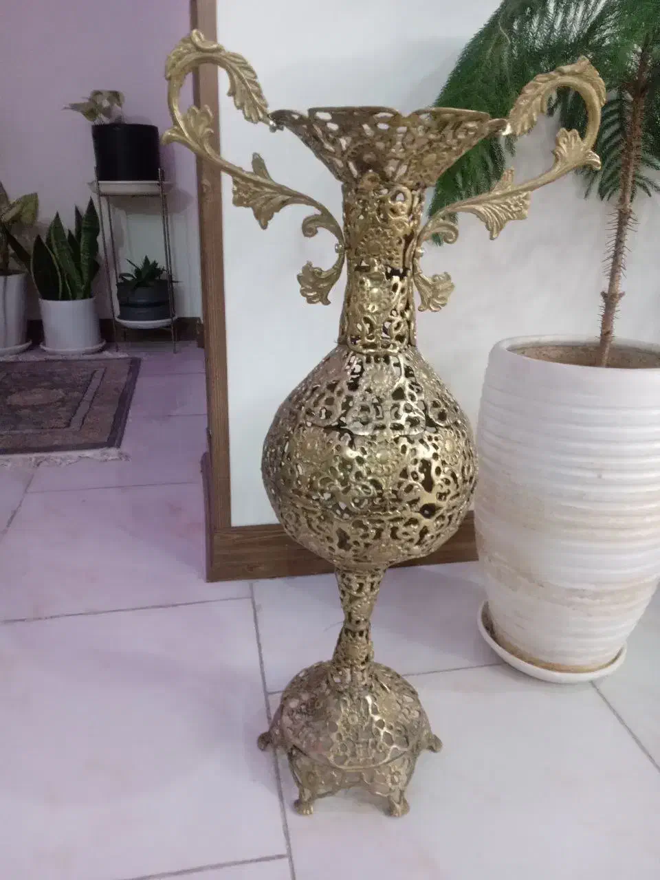 گلدان برنز|مجسمه، تندیس، ماکت|همدان, |دیوار