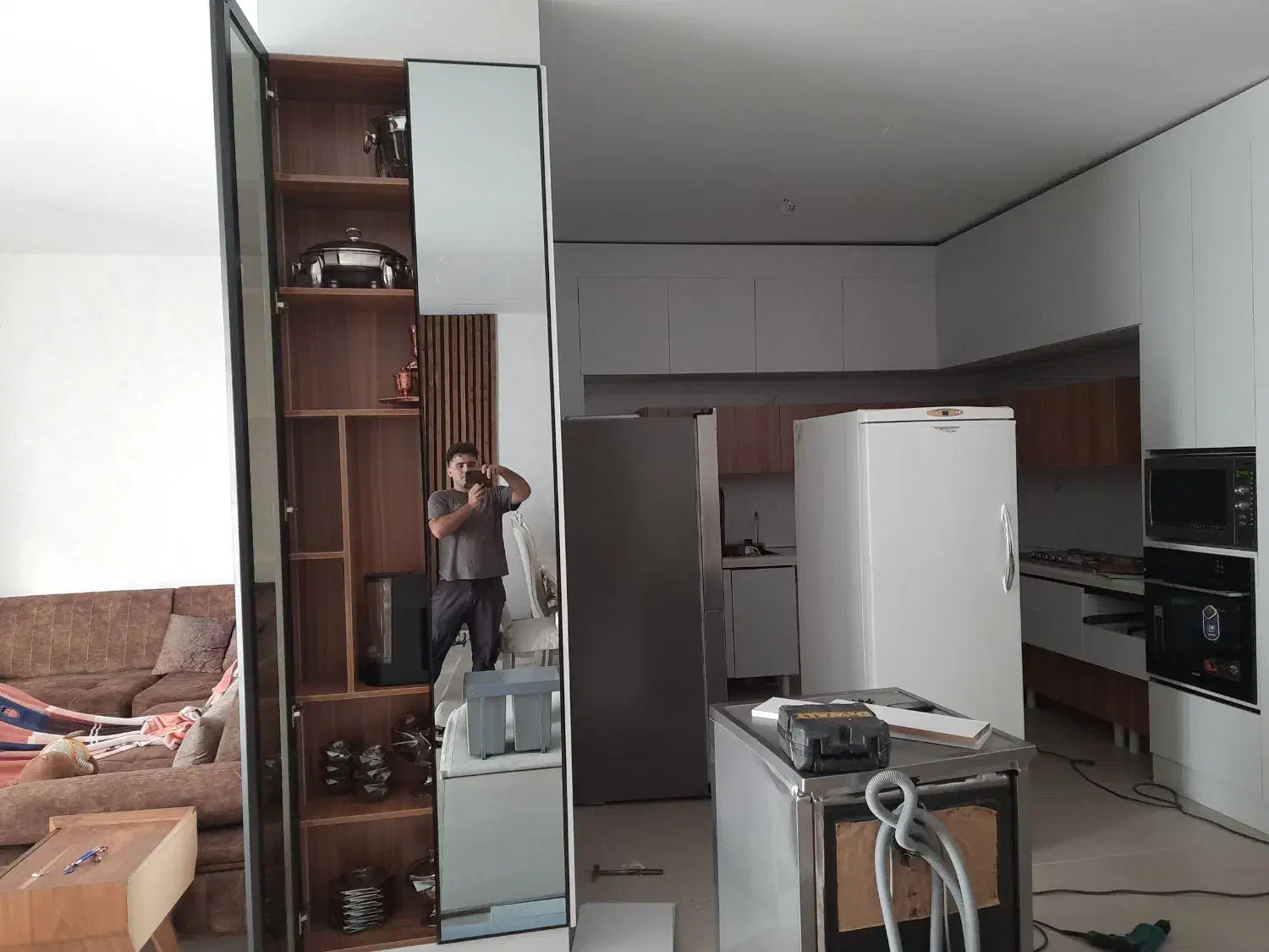 ساخت و نصب انواع کابینت و کمد|خدمات پیشه و مهارت|کرمانشاه, |دیوار