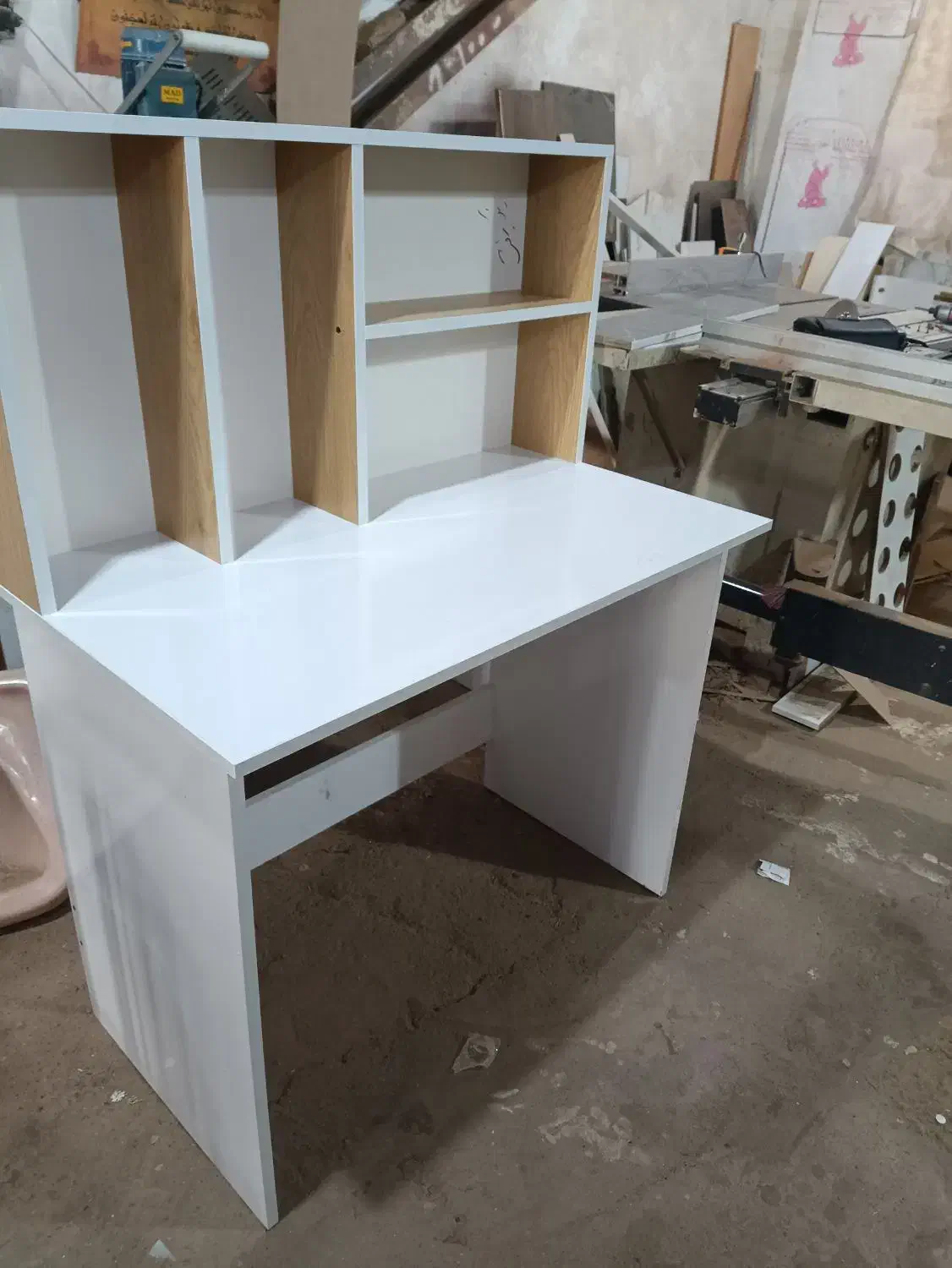 میزتحریرکتابخانه دار|میز تحریر و کامپیوتر|کرمان, |دیوار